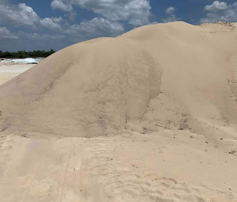 Areia lavada para construção civil